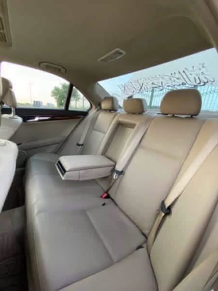مرسيدس سي 300 2011 - صورة 4