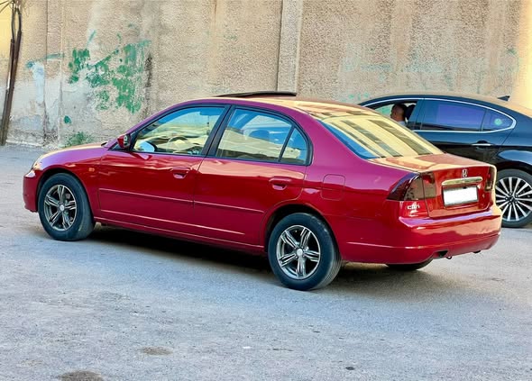 هوندا سيفيك 2004 - صورة 3