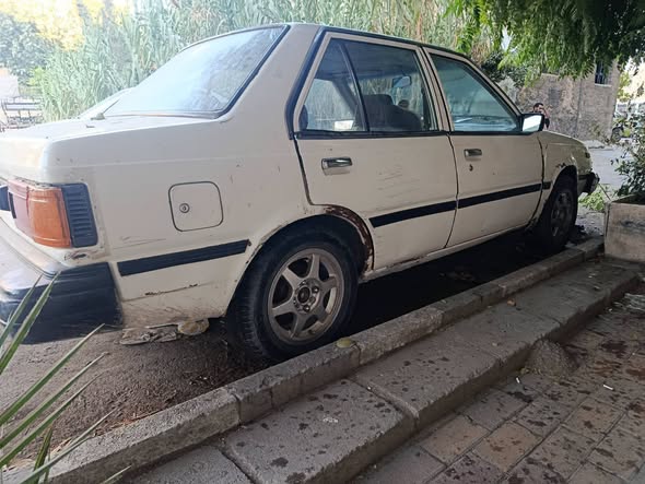 نيسان 1200 1983 - صورة 3