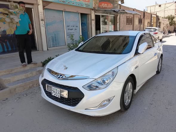 هيونداي سوناتا 2013 - صورة 1