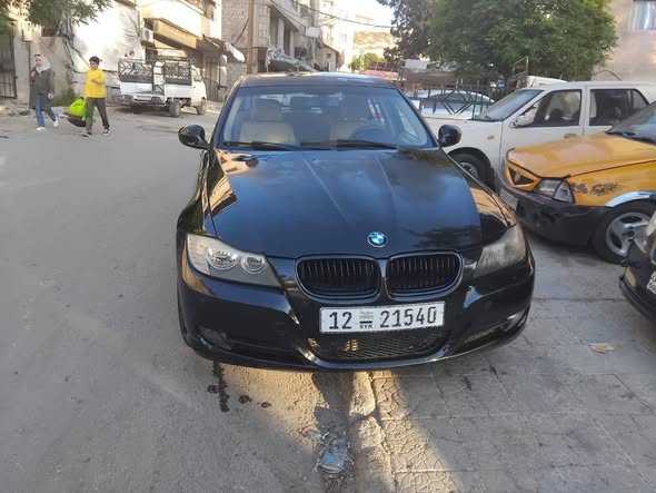 بي إم دبليو 316 2011 - صورة 1