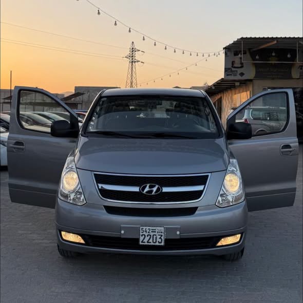 هيونداي جراند H1 2011 - صورة 1