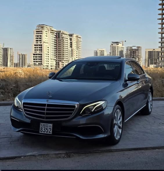 مرسيدس E300 2019 - صورة 2