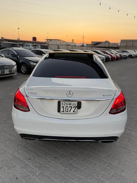 مرسيدس C300 2015 - صورة 3