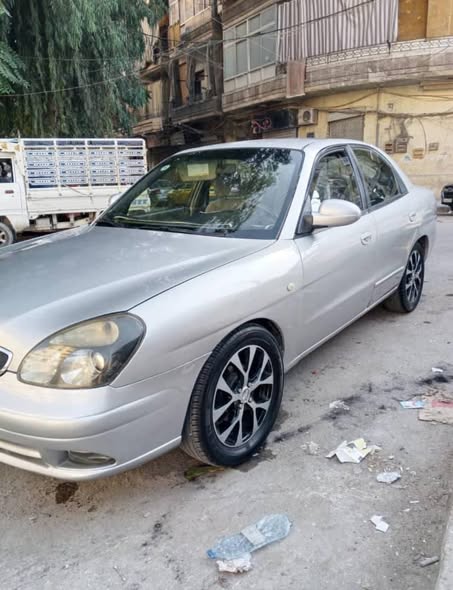 دايو نوبيرا 2001 - صورة 1