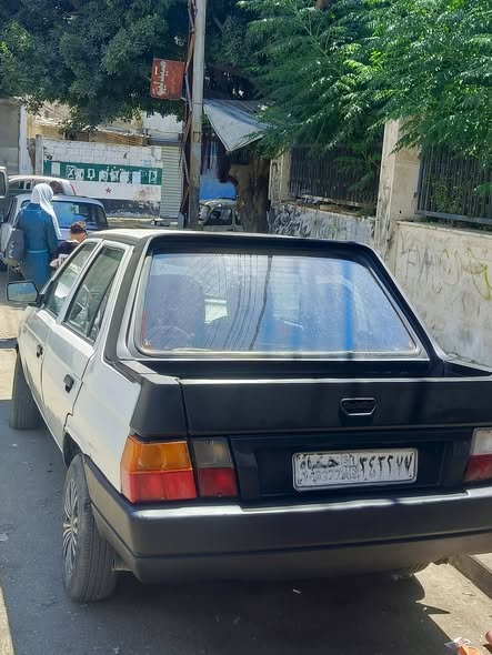 سكودا بيك أب 1994 - صورة 2