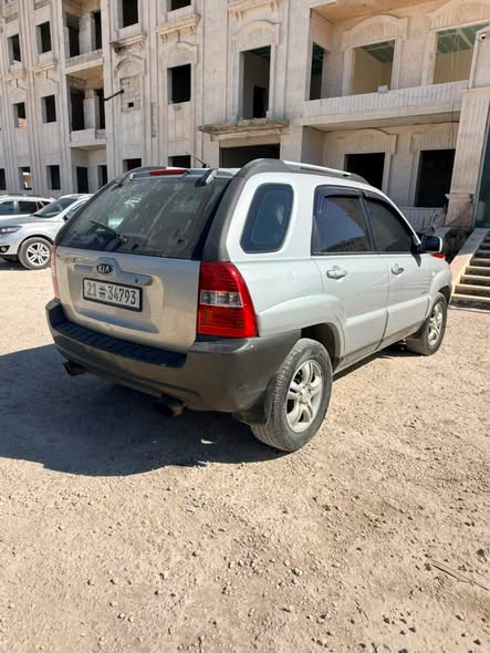 كيا سبورتاج 2006 - صورة 4