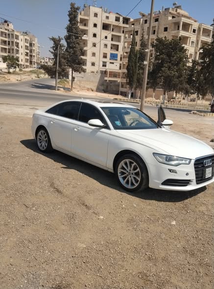 أودي A6 2012 - صورة 1