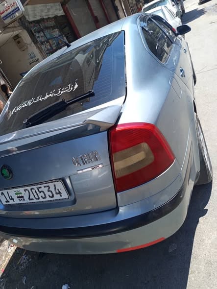 سكودا اوكتافيا 2008 - صورة 2