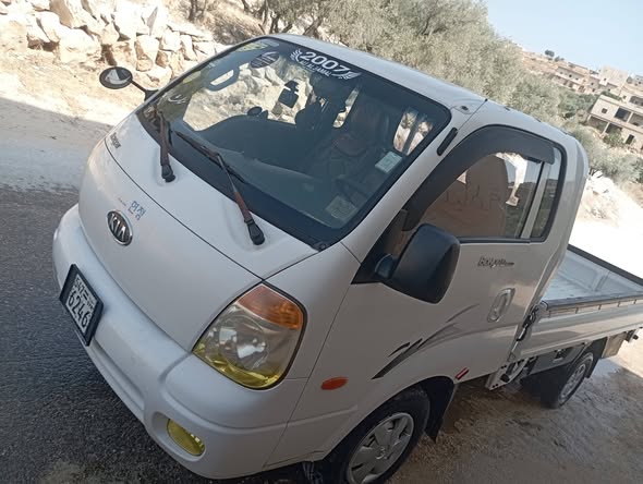 كيا بونغو 2007 - صورة 1
