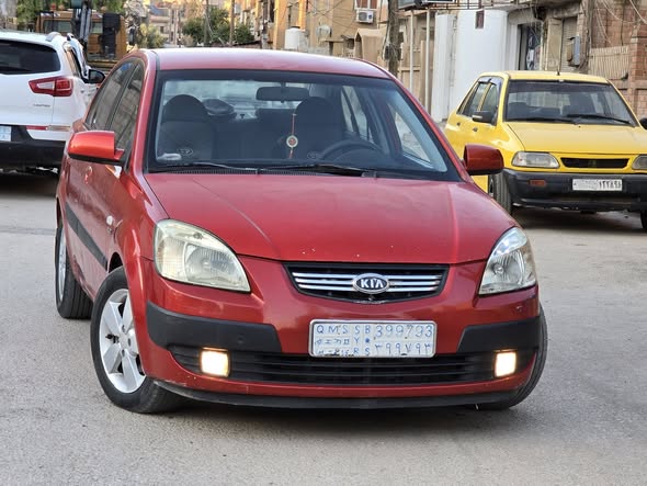 كيا ريو 2007 - صورة 1