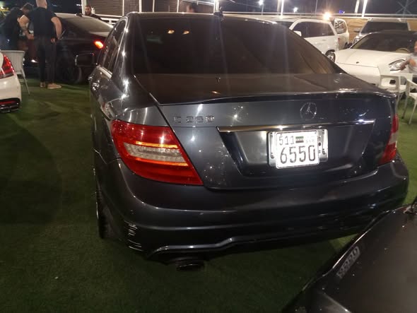 مرسيدس C250 2013 - صورة 1