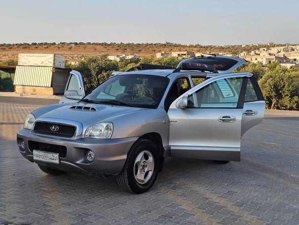هيونداي سنتافيه 2002 - صورة 1