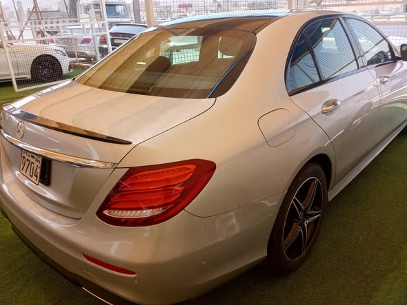 مرسيدس E350 2019 - صورة 1
