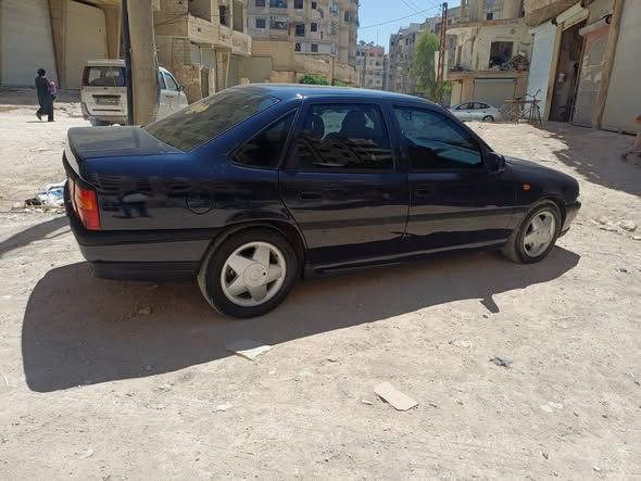 اوبل فكترا 1995 - صورة 2