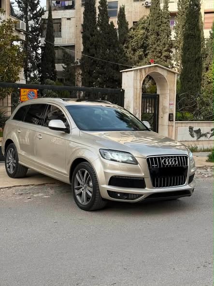 أودي Q7 2010 - صورة 1