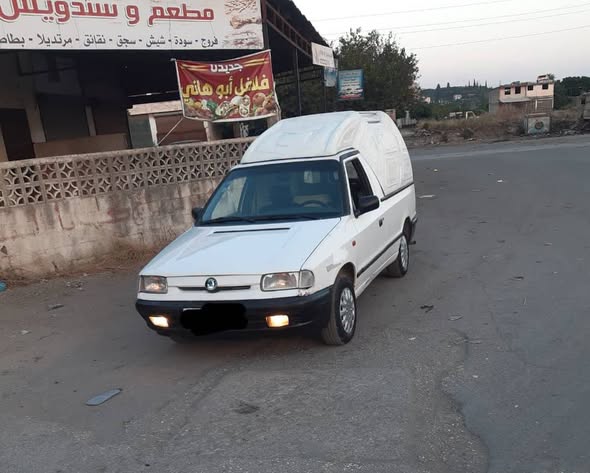 سكودا بيك أب 1997 - صورة 2