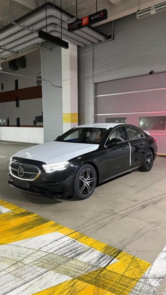 مرسيدس E300 2026 - صورة 2
