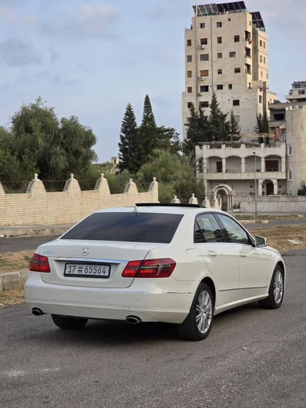 مرسيدس E300 2011 - صورة 4