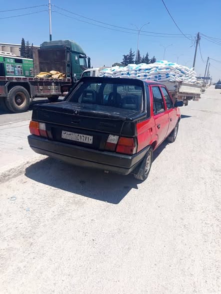 سكودا فورمان 1994 - صورة 4