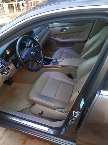 مرسيدس E250 2012 - صورة 4