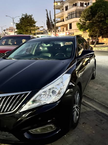 هيونداي أزيرا 2014 - صورة 2