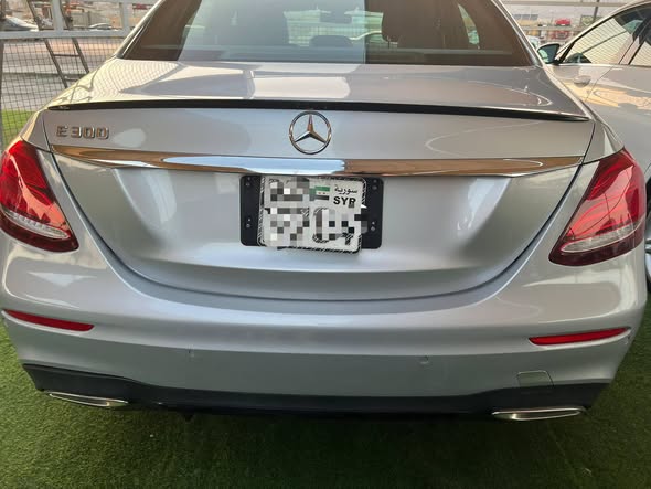 مرسيدس E300 2019 - صورة 1