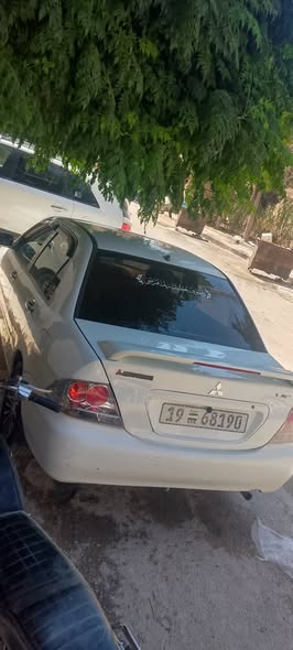 ميتسوبيشي لانسر 2007 - صورة 2