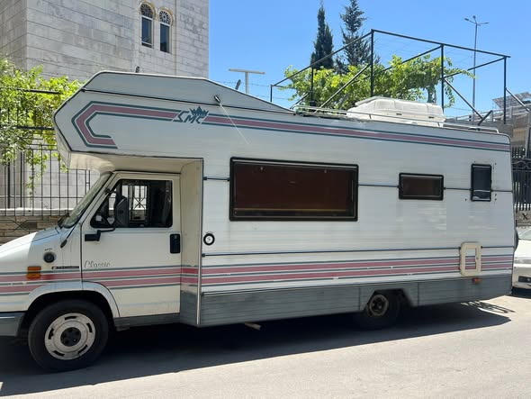 بيجو J5 1990 - صورة 2