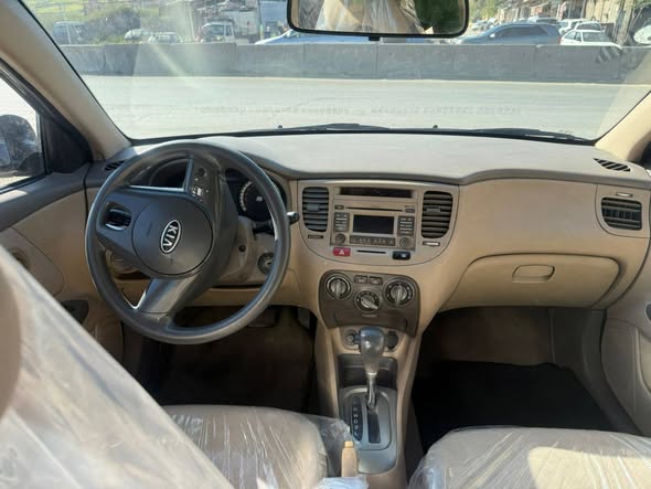 كيا ريو 2010 - صورة 2