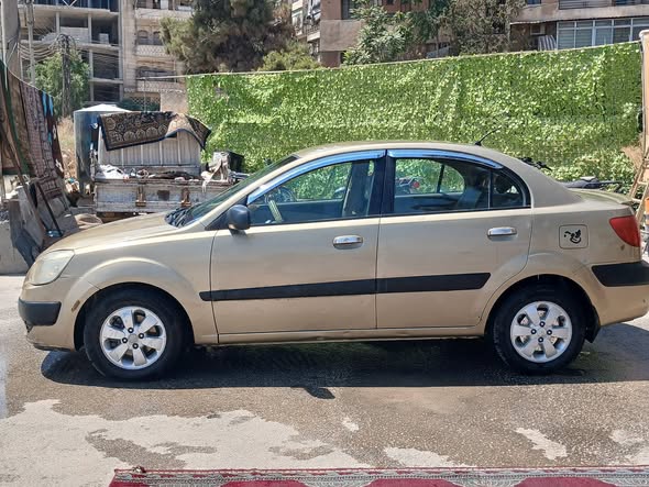 كيا ريو 2007 - صورة 2