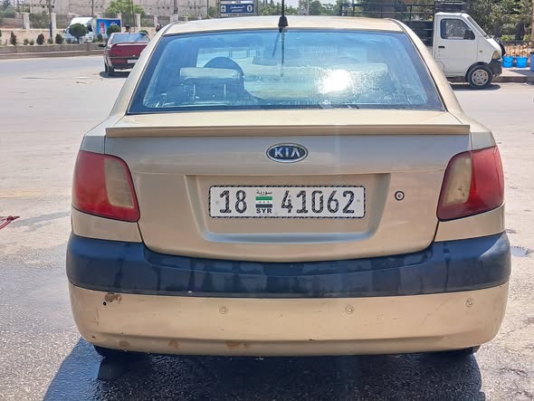 كيا ريو 2007 - صورة 4