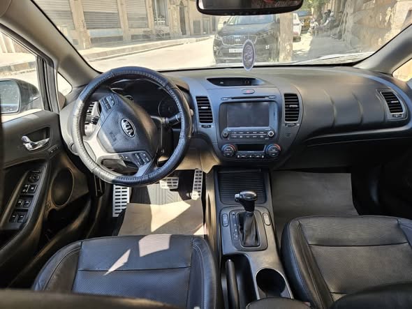 كيا فورتي 2015 - صورة 3