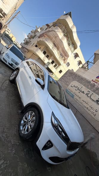 كيا سيرنتو 2017 - صورة 1