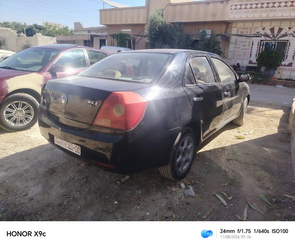 جيلي ام كي 2010 - صورة 1