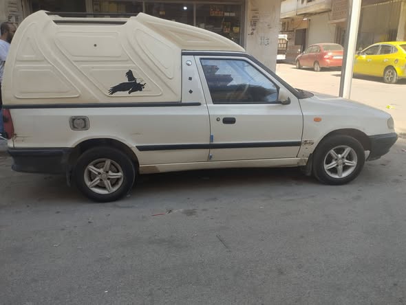 سكودا بيك اب 2002 - صورة 3