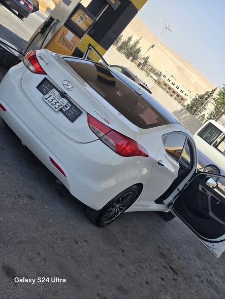 هيونداي ألنترا 2012 - صورة 3