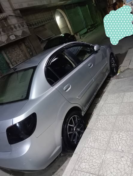 كيا ريو 2010 - صورة 1