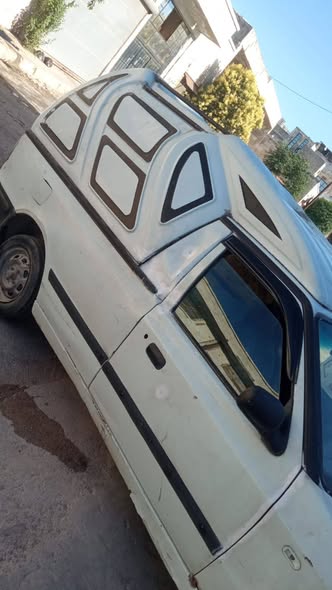 سكودا بيك اب 1998 - صورة 1