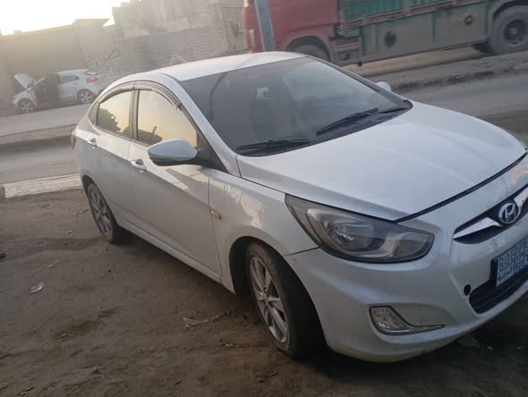 هيونداي أكسنت 2016 - صورة 2