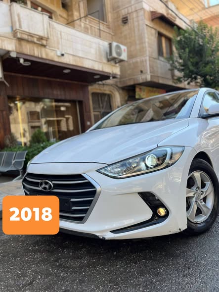 هيونداي افانتي 2018 - صورة 1