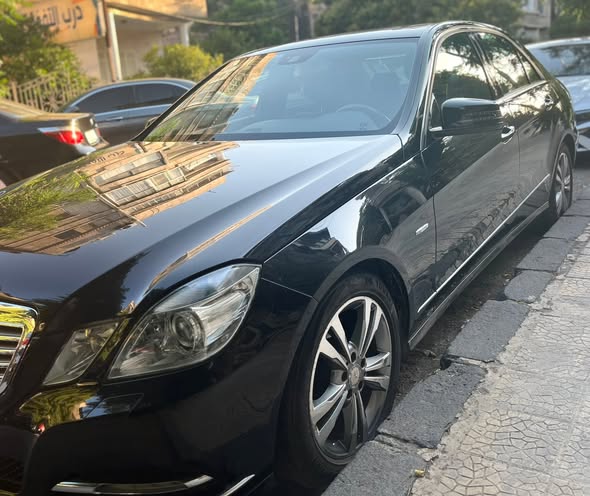 مرسيدس E350 2011 - صورة 2