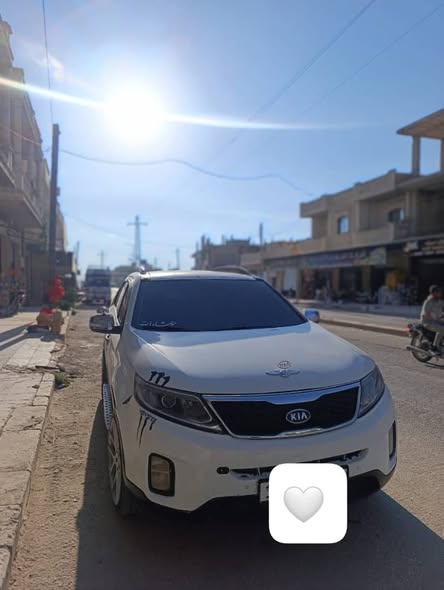 كيا سيرنتو 2014 - صورة 2