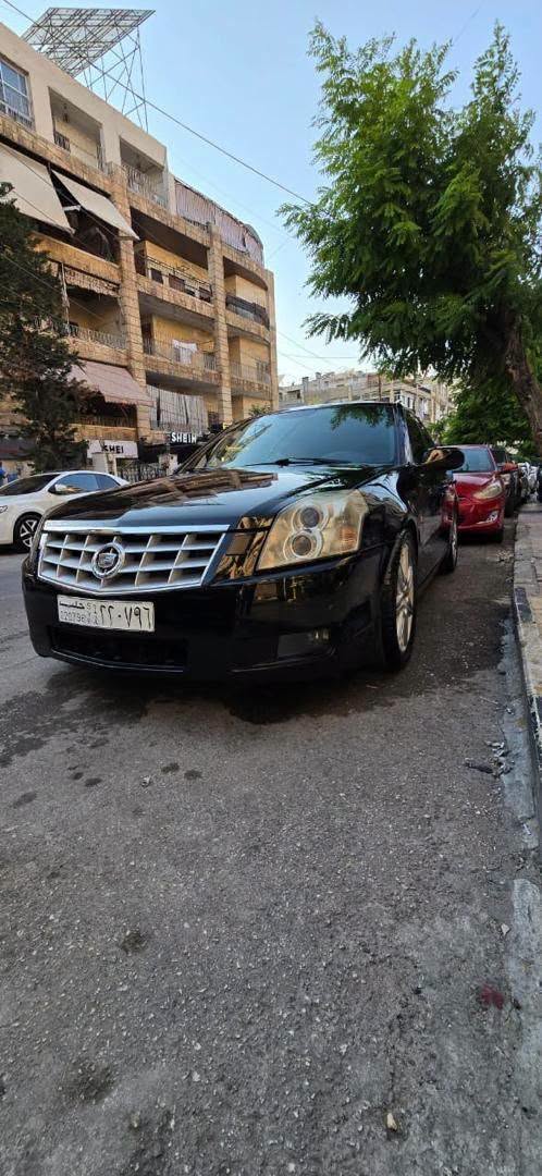 كاديلاك CTS 2008