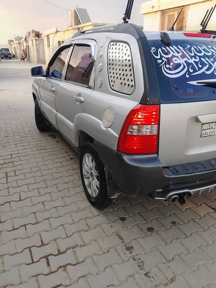 كيا سبورتاج 2005 - صورة 2
