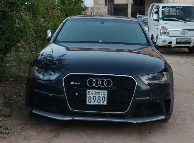 أودي A4 2013 - صورة 1