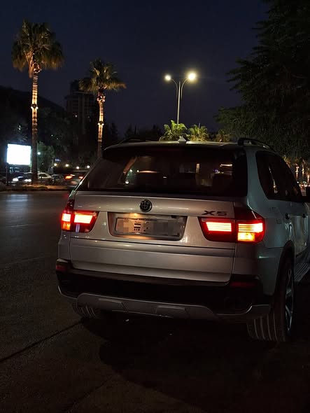 بي ام دبليو X5 2009 - صورة 3