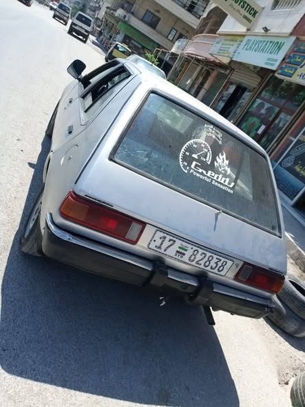 ميتسوبيشي ميتسوبيشي 1983 - صورة 2