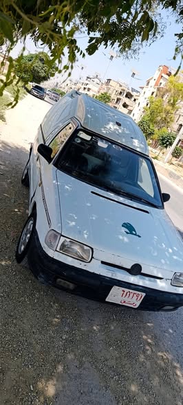 سكودا Pickup 1996 - صورة 2