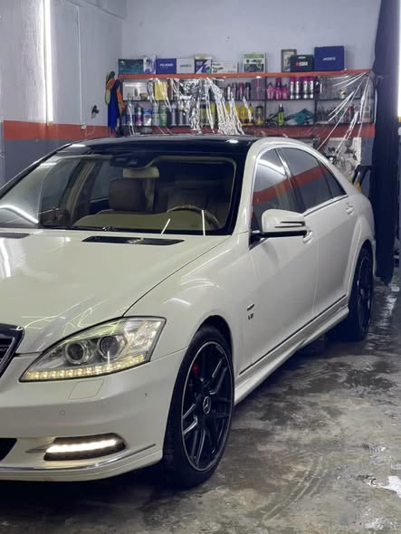 مرسيدس S550 2010 - صورة 1